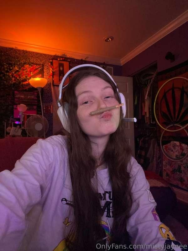 It’s my birthday I’ll get high if i want to 😛