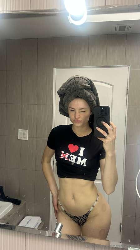 and do u love me?😉