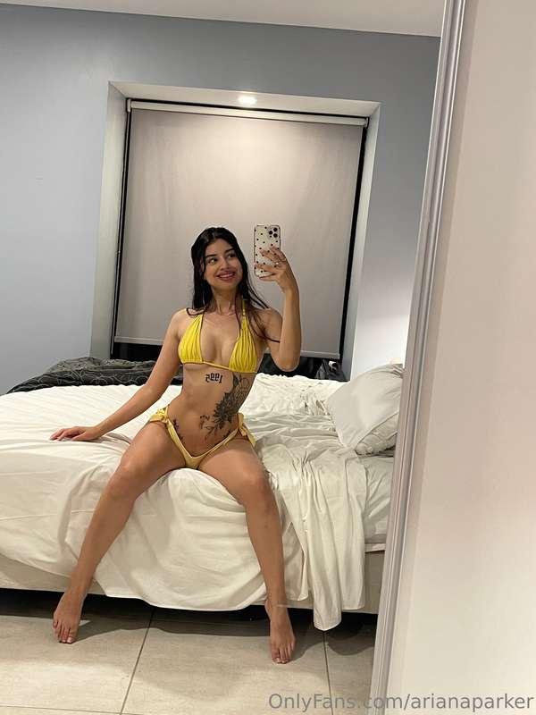 arianaparker image #1