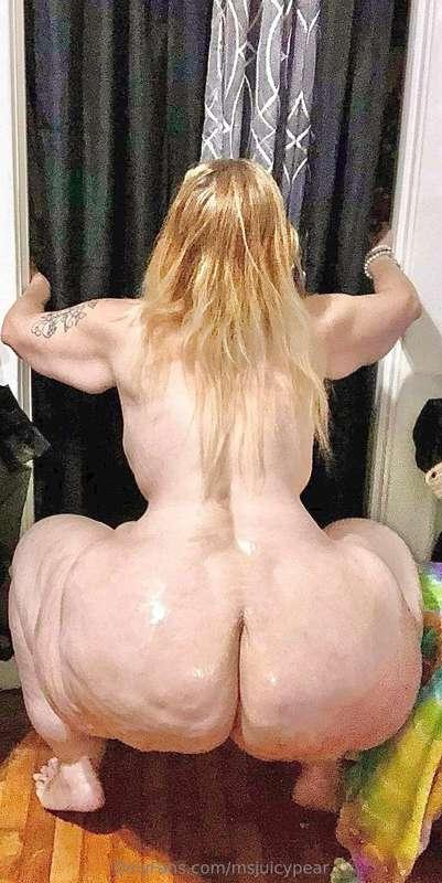 “ Would you let me squat over your face like this?”