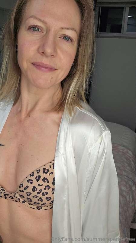 Good morning!I have the day off and am going for a hike late..