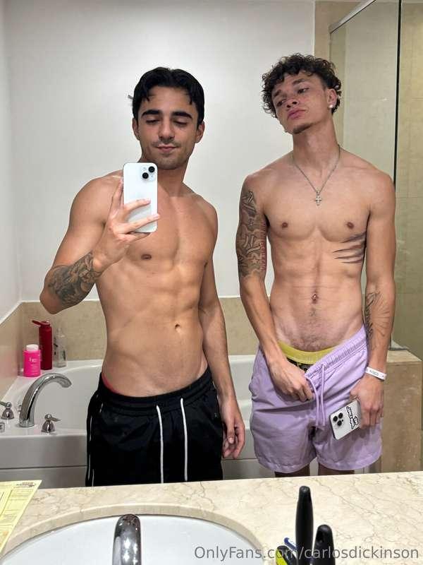 carlosdickinson image #5