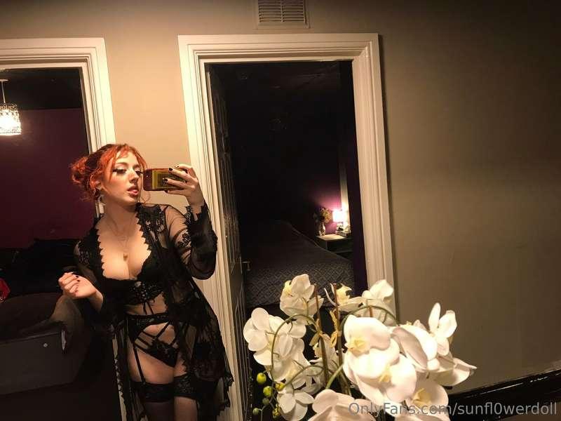 Tell me how badly you want to rail me in this outfit?!