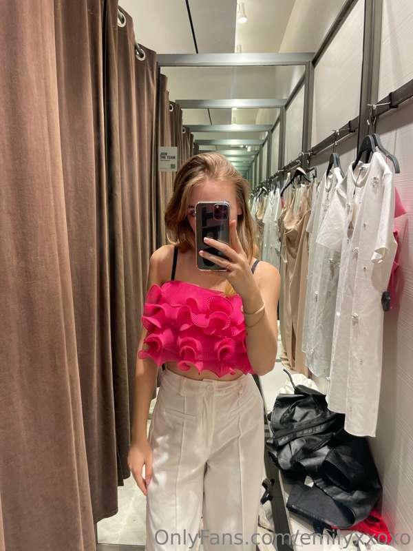 I can't decide 😫 I don't even know how long I've been here t..