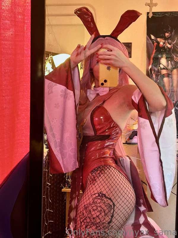 Ready for August?🥰🩷 look at this beautiful and spicy bunny s..