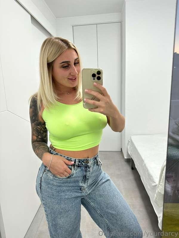 does that color look good on me?🥰