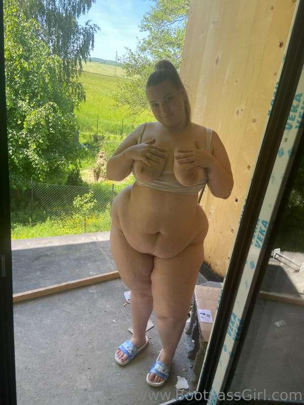bootyassgirl image #0