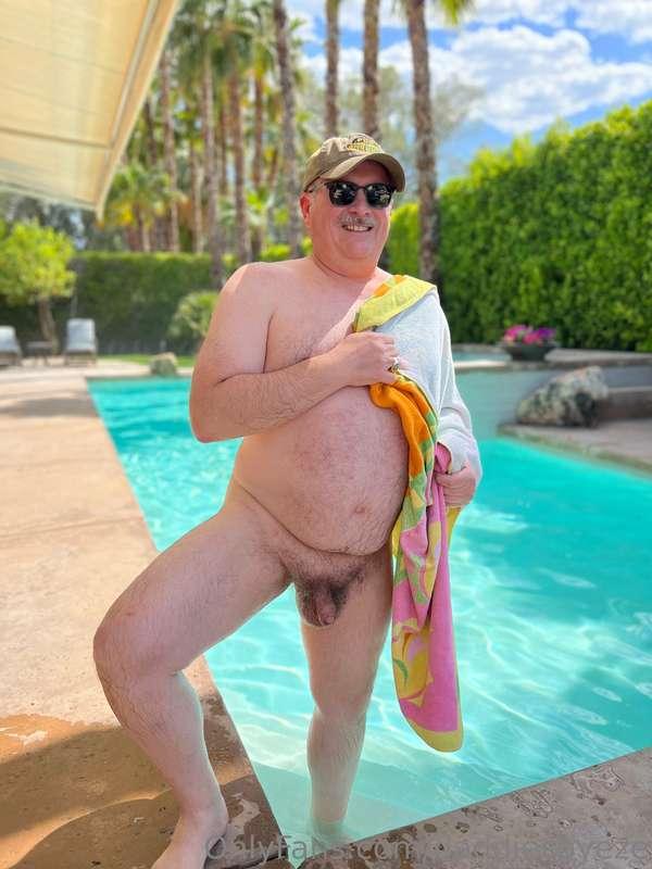 Not a regular post… but a quick shot of Stephen cooling off ..