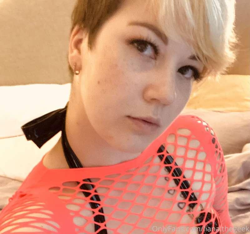 Love this fishnet vibe ♥️