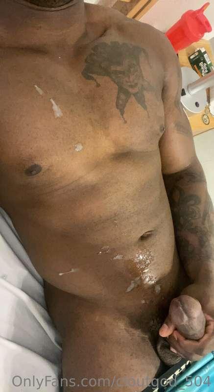 No bottoms near by on base here I can mess with lol. Oops… I..