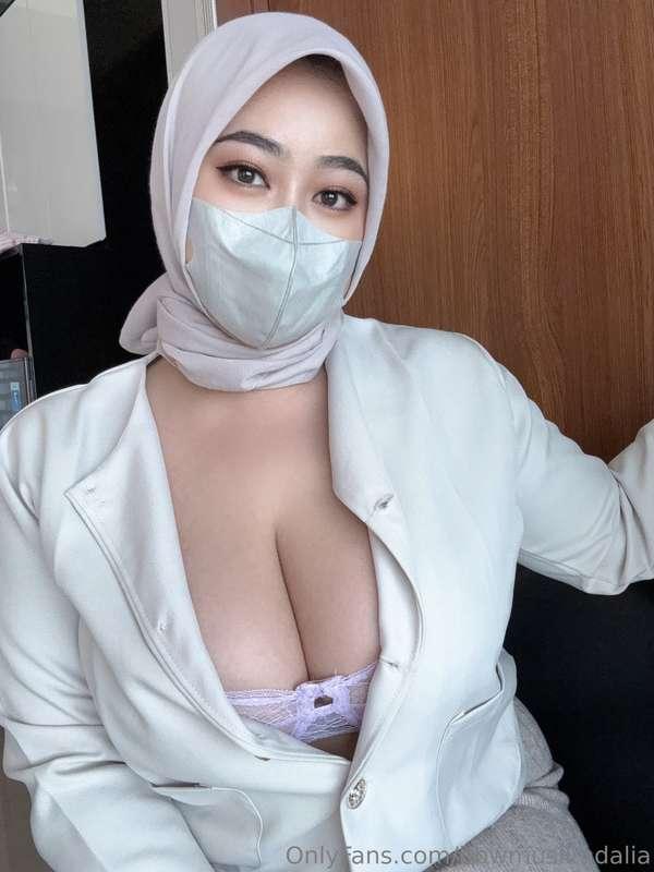bbwmuslimdalia image #0