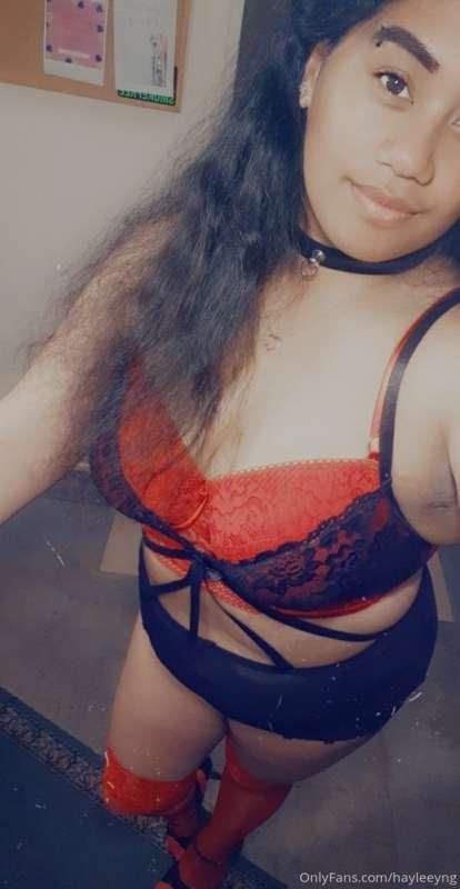Working this weekend 🍓 come see me! Private message for any ..