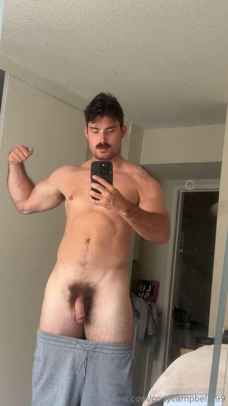 who wants to see me cum? 💦