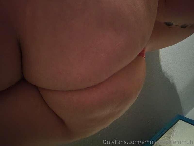 emmathedilemmuh image #0