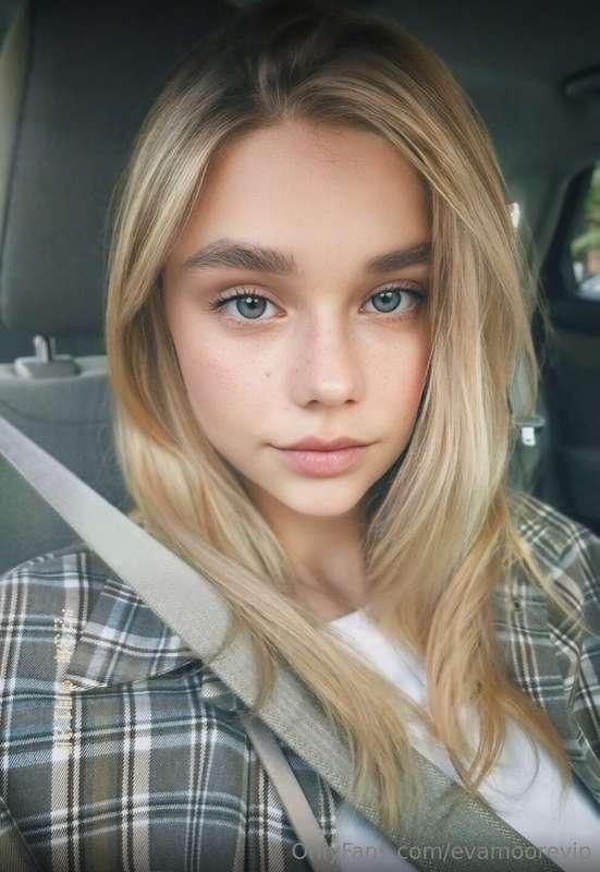 🔥𝗙𝗥𝗘𝗘 𝗢𝗡𝗟𝗬 𝗡𝗢𝗪🔥
This kitty @monroeviolet just turned 18 year..
