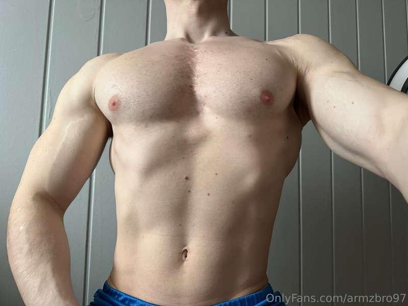 armzbro97 image #15