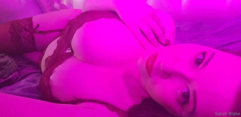 Red Lace and Hidden SinsThis set barely covers a thing... bu..