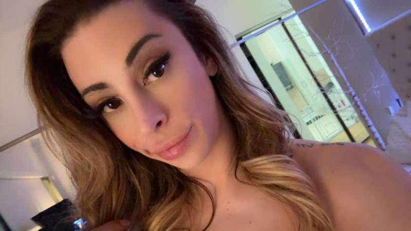 Don’t be shy… come get a taste of me