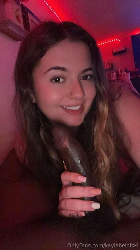 I love sucking big black cock so much ! 😋