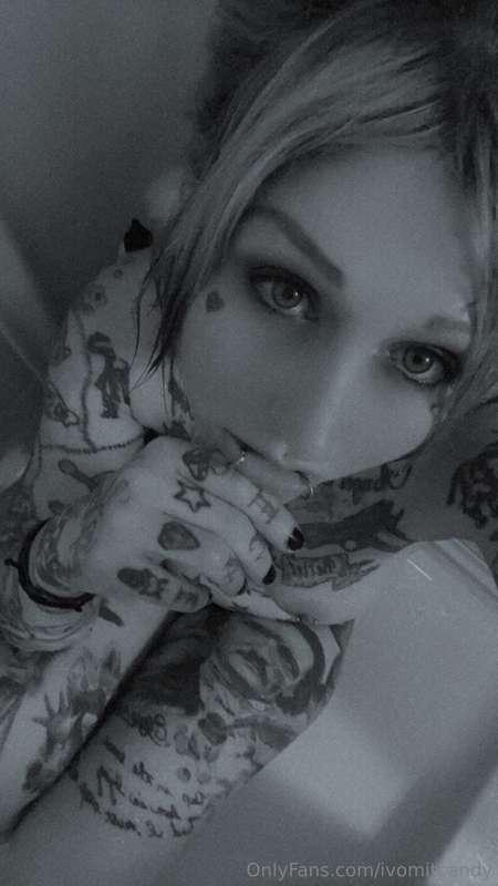 ivomitcandy image #0