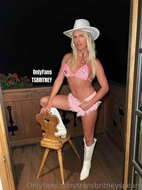 Happy Barbie season 🩷 you’re not ready for this #SoloSunday ..