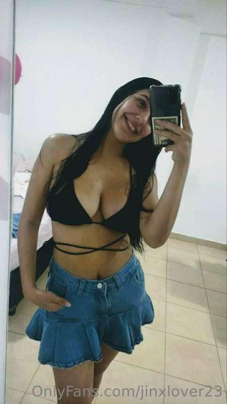 Hello my name is @lorennah❤️
I'm looking to have fun and hav..
