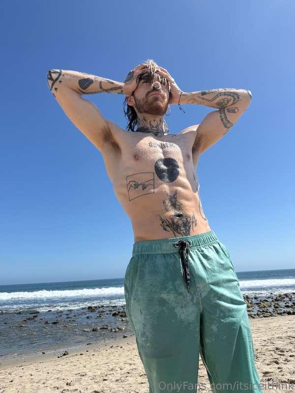 more beach pics?? 