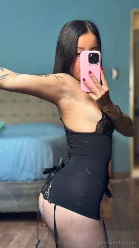 Tie my hands behind my back 😈