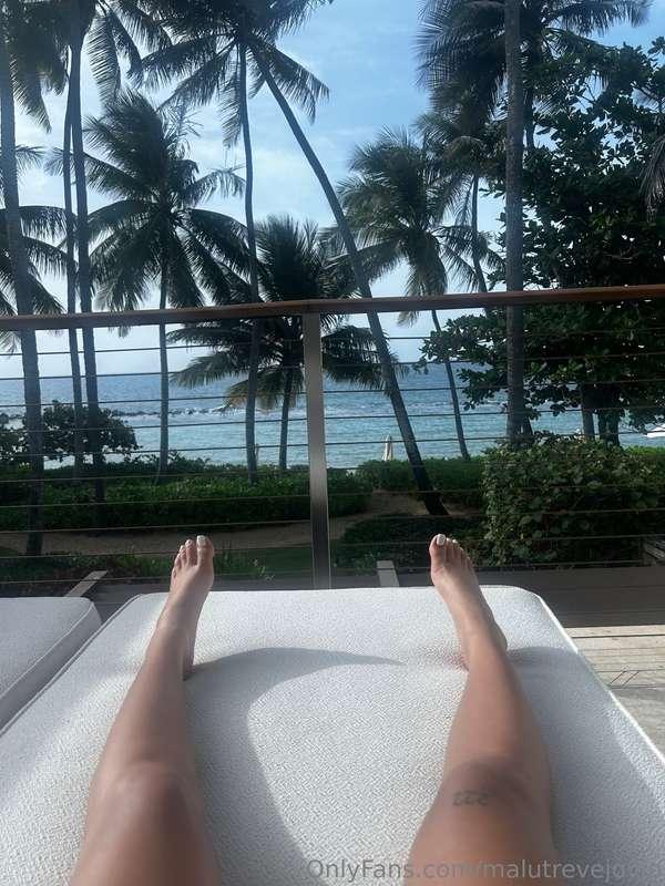 free feet 🙈