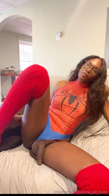 Cover me in ur webs 🕷️💦