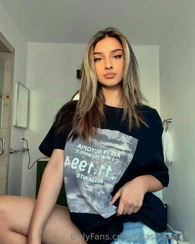 Just woke up wanna chat 💋