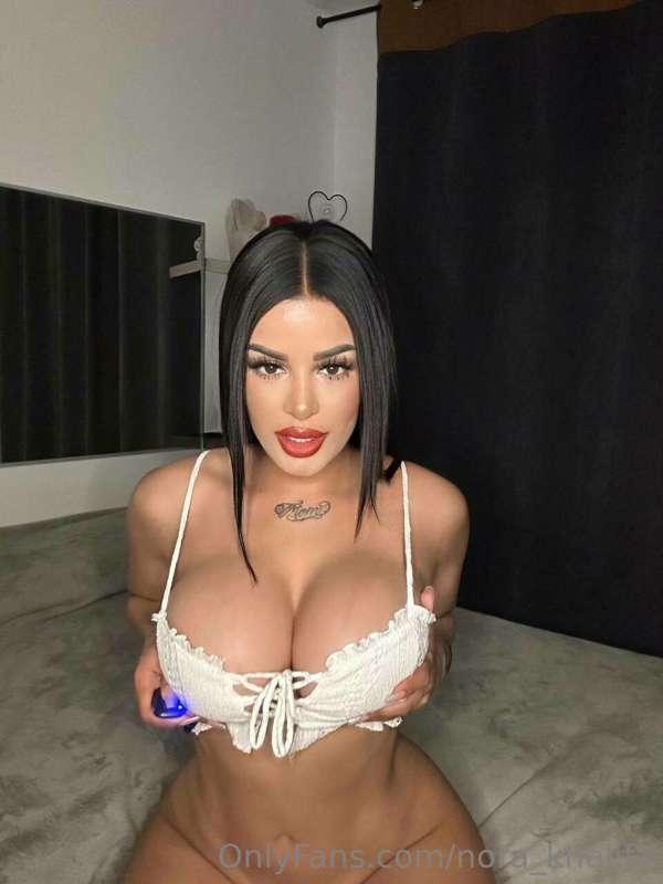 Do you have enough milk to cover my tits completely?  ✊💦💦💦 I..