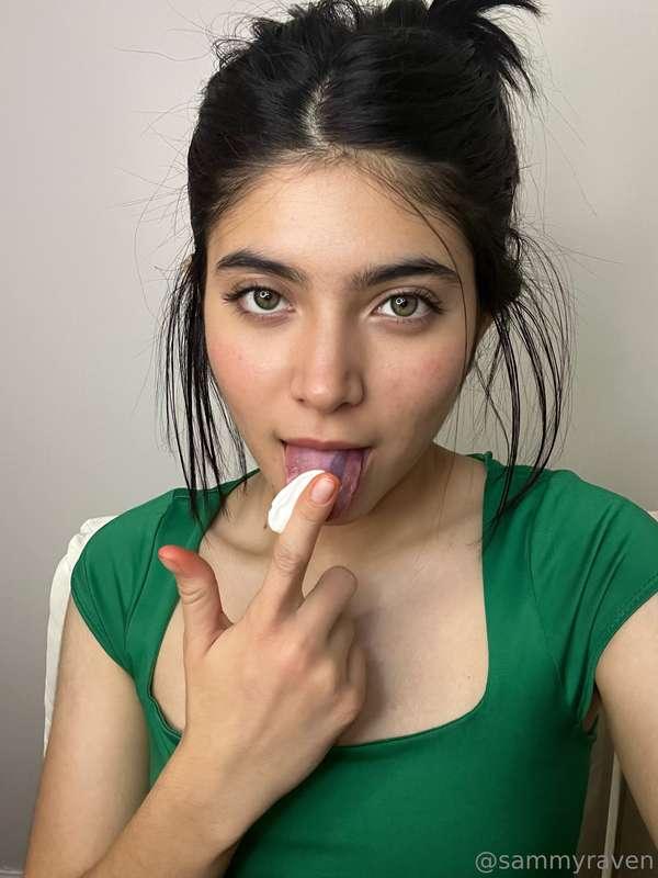 Would you like to see me play with whipped cream? 🍦😋🤫