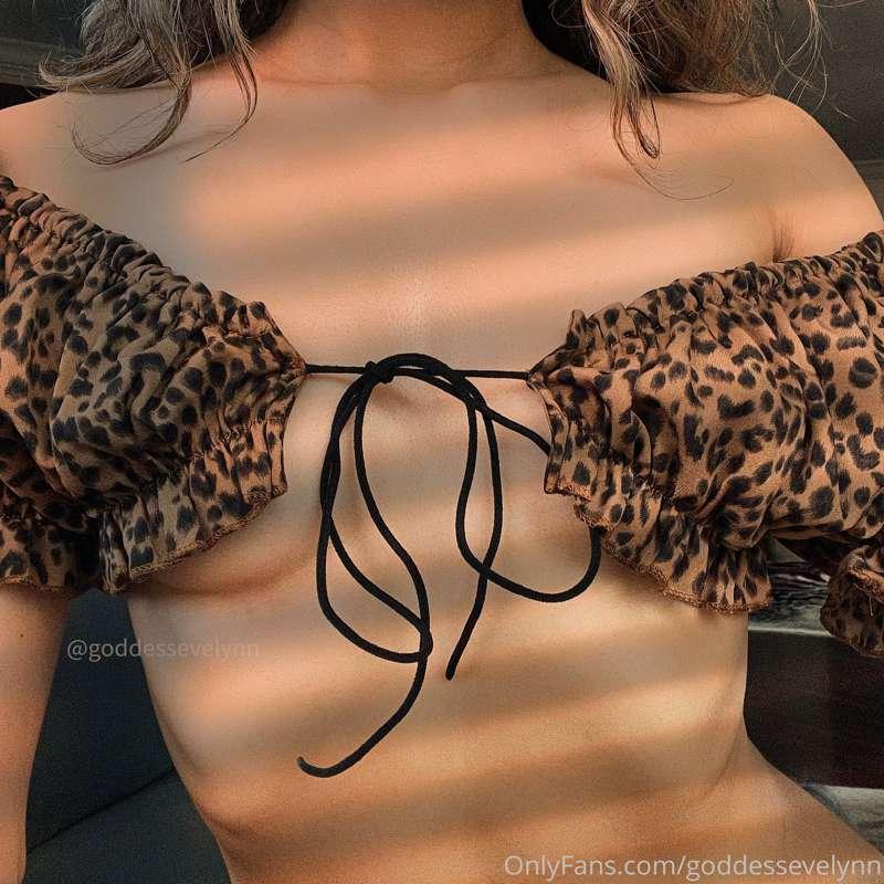 Strong and wild like a leopard. 😘