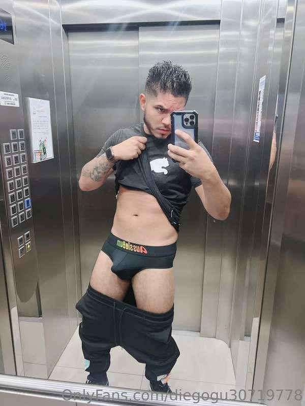 Hola