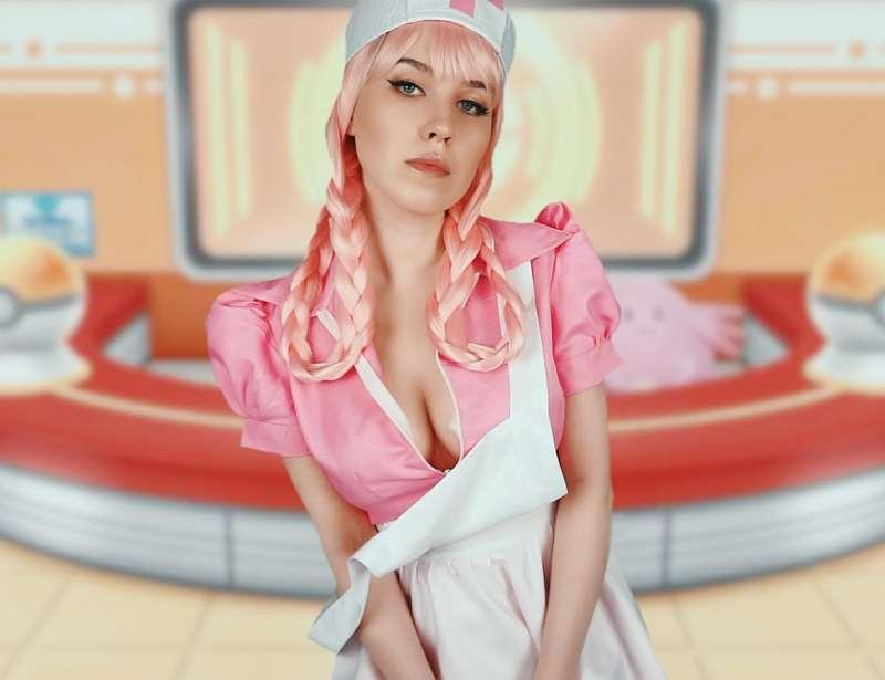 Nurse Joy Cosplay Photo - Pokemon