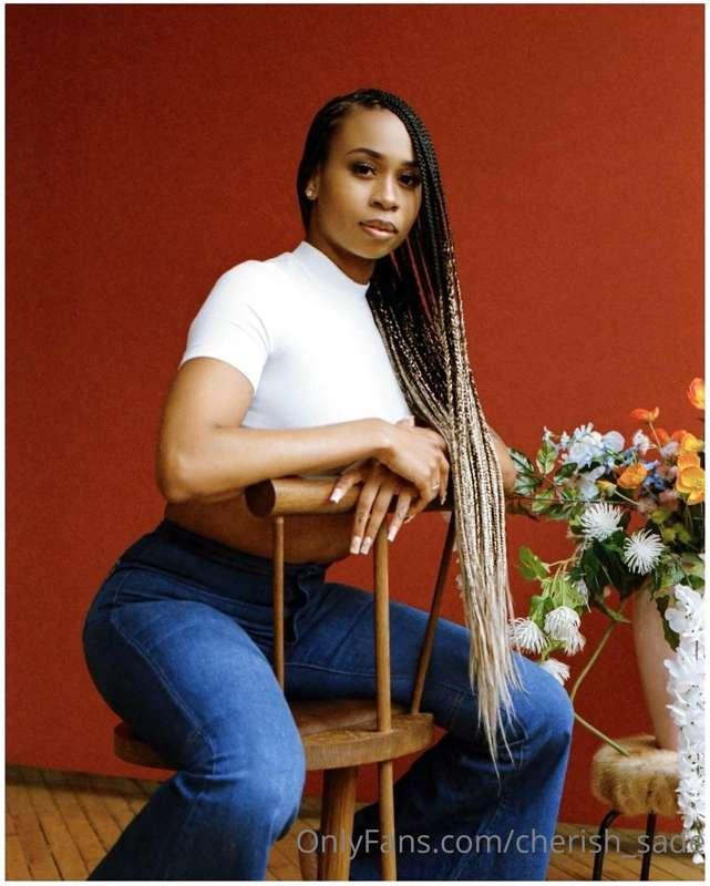 It’s in me not on me😌