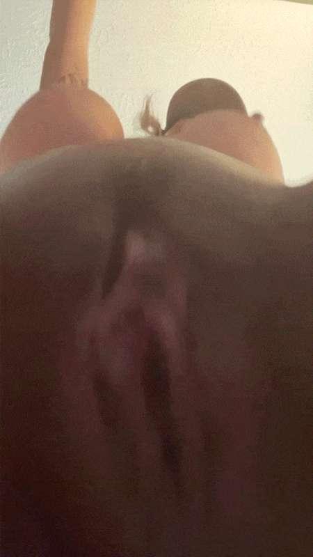 Come put your face right here