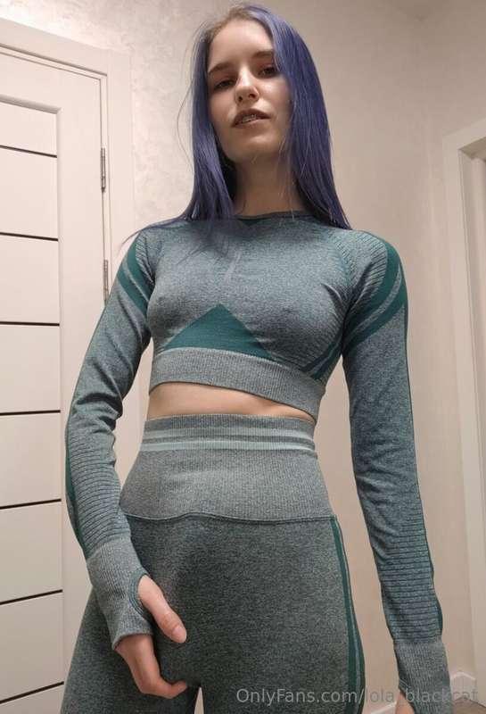 🌈CUTE KITTY @passionate_ailish 🌈Loves cocks of all sizes😍Whe..