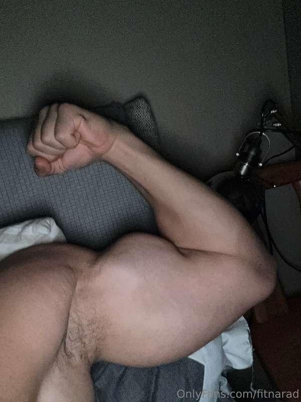 do you think these arms can take care of you? 😉