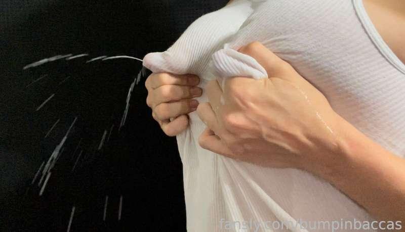 bumpinbaccas image #0