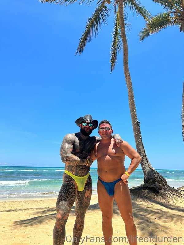 Found a new thong buddy while in DR! @femboyadventures