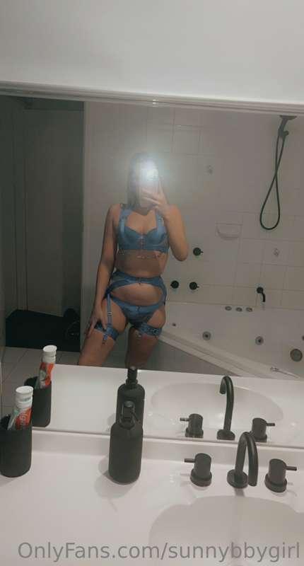 mistresssunnie image #0
