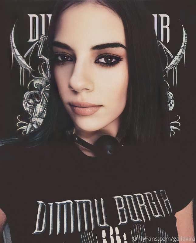 🖤🤍