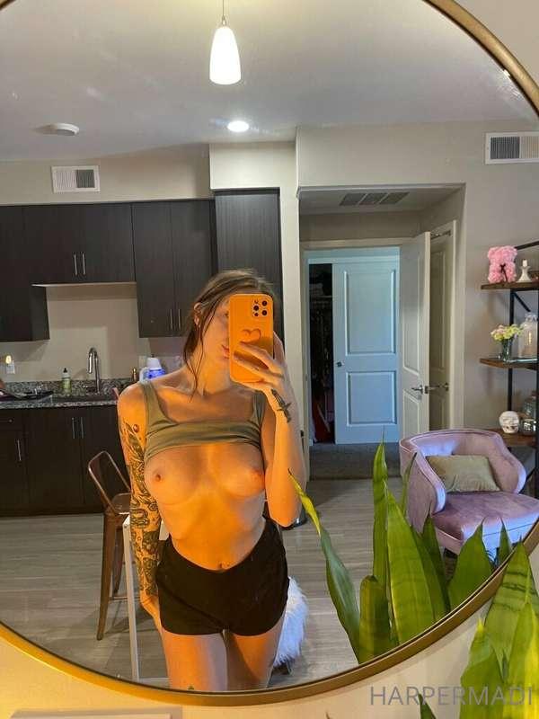 harpermadi_ image #1