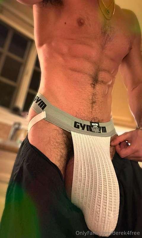 derek4free image #1