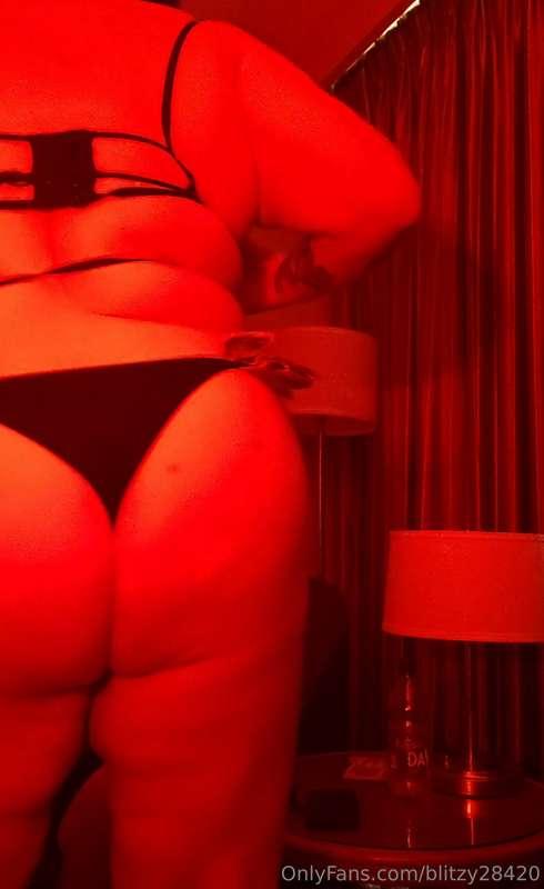 One very lucky guy got a private dance from me yesterday 💕 w..