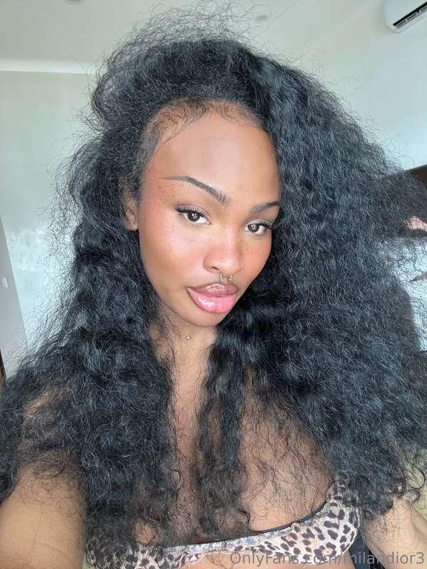 Your princess is looking to get pampered. DM me what you'd d..