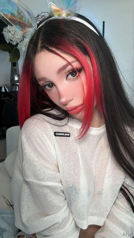 Staring content, first to blink loses ready? 🤭