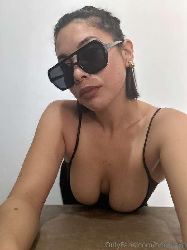 Perfect booby view for you ❤️🍒